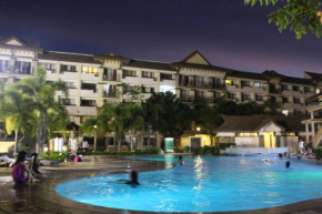 One Oasis A11 Near Sm Mall Mall + Famous Attraction.
